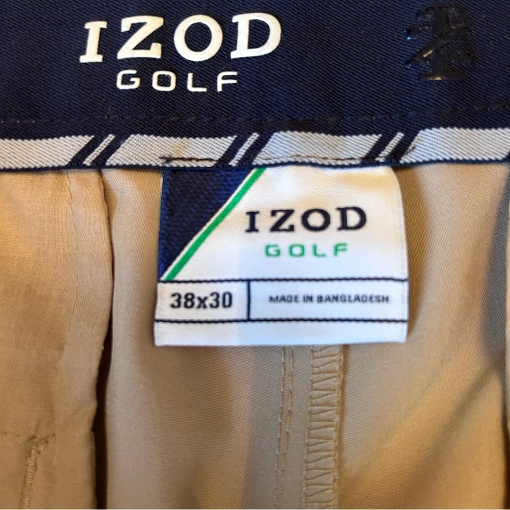 Izod Golf pants, khaki color, 38x30 excellent condition side pockets trousers